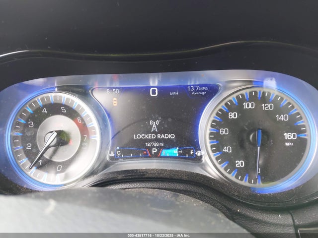 2C3CCABG4JH212518 Chrysler 300 S