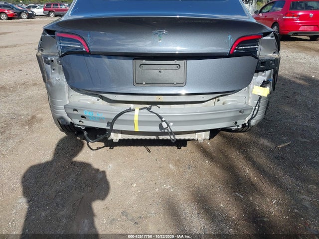 2023 TESLA MODEL 3 5YJ3E1EA9PF653721 Photo 5