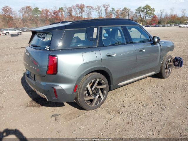 2025 MINI COUNTRYMAN WMZ23GA08S7R25918 Photo 3