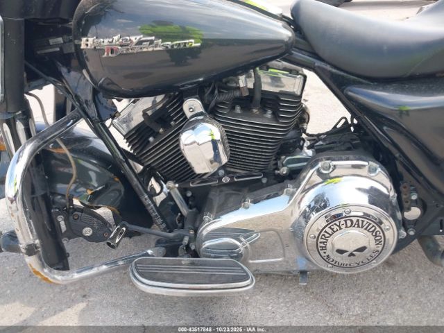 2007 HARLEY-DAVIDSON FLHX 1HD1KB4187Y722212 Photo 8