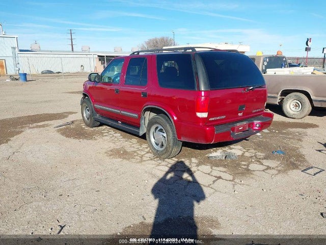 2000 CHEVROLET BLAZER 1GNDT13W9Y2381899 Photo 2