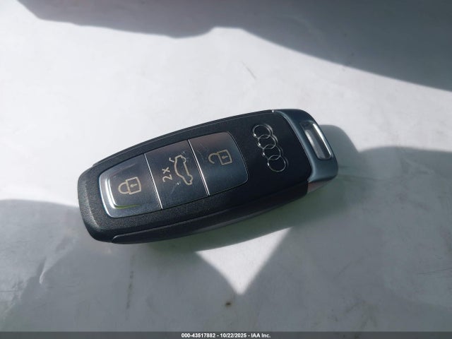 2023 AUDI Q4 E-TRON WA1L2BFZXPP005310 Photo 10