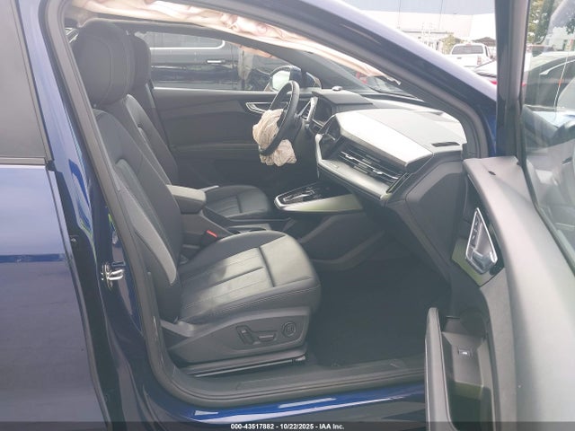 2023 AUDI Q4 E-TRON WA1L2BFZXPP005310 Photo 4