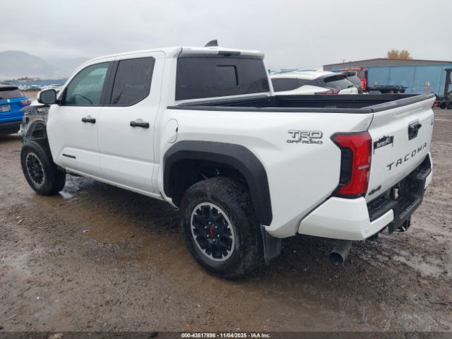 2024 TOYOTA TACOMA 3TMLB5JN2RM063979 Photo 2