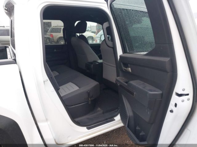 2024 TOYOTA TACOMA 3TMLB5JN2RM063979 Photo 7