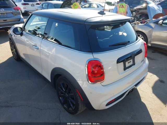 2017 MINI HARDTOP WMWXP7C57H3B93462 Photo 2
