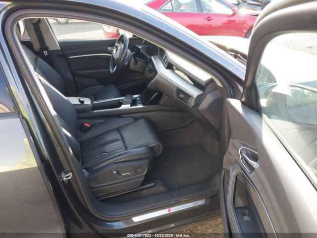 2021 AUDI E-TRON SPORTBACK WA13ABGE9MB002521 Photo 4
