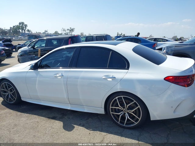 W1KAF4GB0NR066445 Mercedes-Benz C 300 Sedan