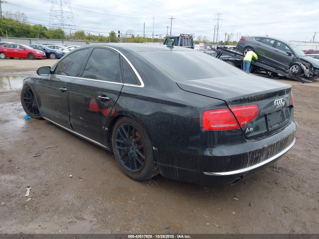 2013 AUDI A8 WAUAGAFD5DN030391 Photo 2