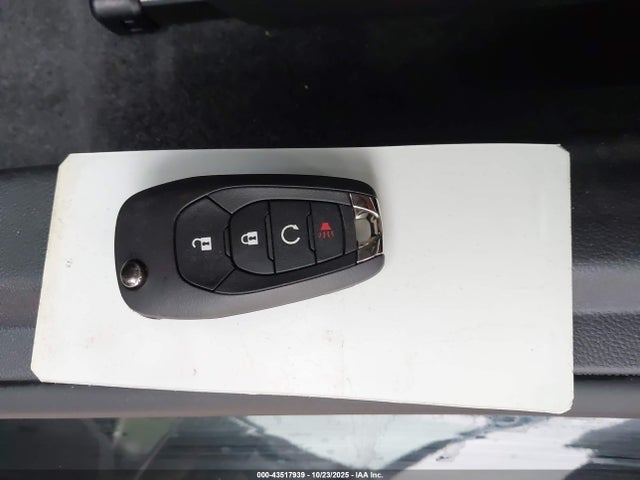 KL77LGEPXSC340887 Chevrolet Trax Fwd 1rs