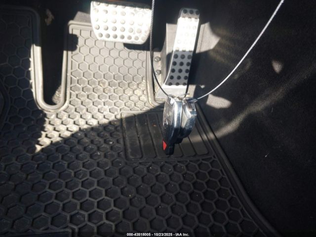 2014 MERCEDES-BENZ E 350 WDDKK5KF9EF279315 Photo 10