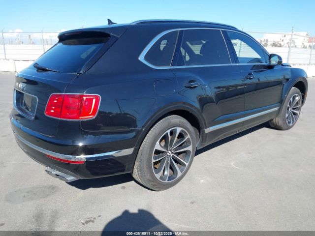 2019 BENTLEY BENTAYGA SJAAM2ZV1KC025074 Photo 3