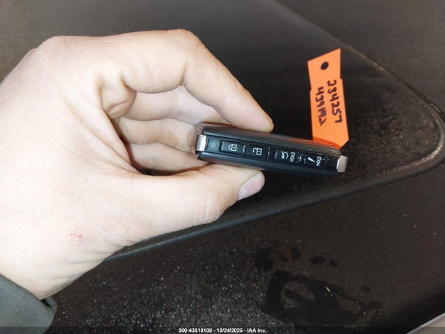 43518108 :رقم المزاد ، 3MVDMBDL9NM439142 vin ، 2022 Mazda Cx-30 Premium مزاد بيع