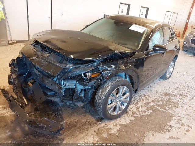 43518108 :رقم المزاد ، 3MVDMBDL9NM439142 vin ، 2022 Mazda Cx-30 Premium مزاد بيع
