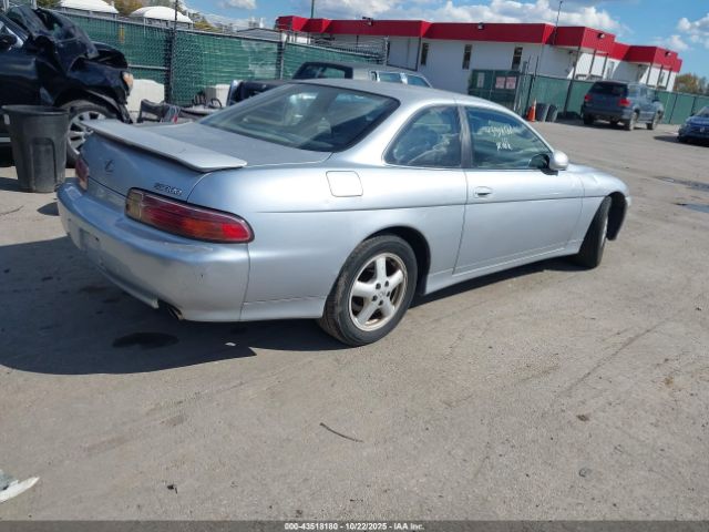1998 LEXUS SC 300 JT8CD32Z6W1003467 Photo 3