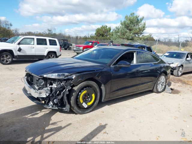 2019 AUDI A7 WAUR2AF22KN093820 Photo 1