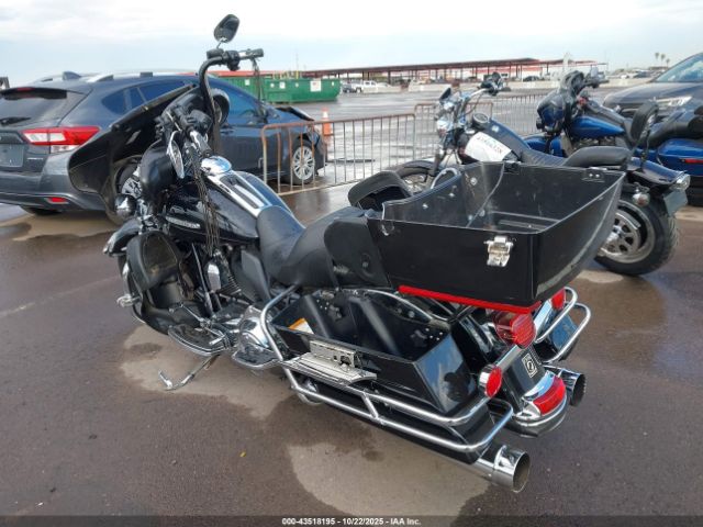 2013 HARLEY-DAVIDSON FLHTK 1HD1KEM13DB635835 Photo 2