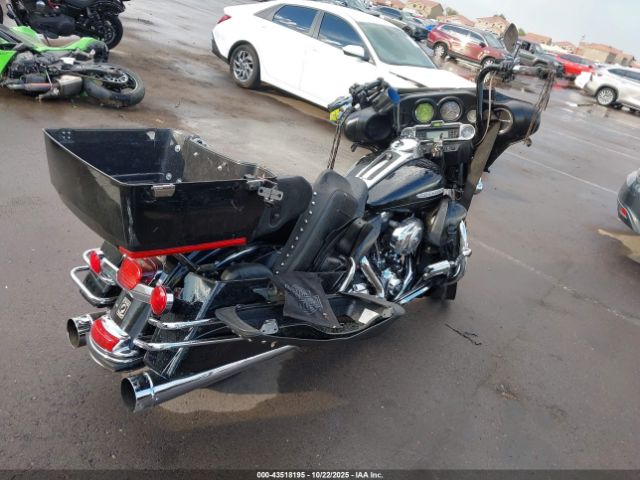 2013 HARLEY-DAVIDSON FLHTK 1HD1KEM13DB635835 Photo 3