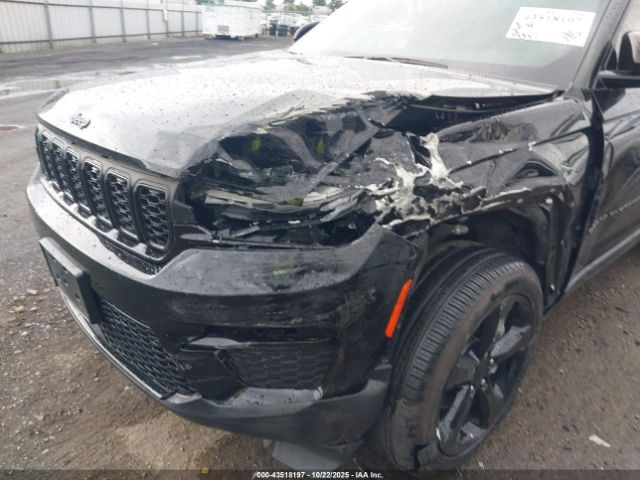 2024 JEEP GRAND CHEROKEE 1C4RJHBG5RC211090 Photo 5