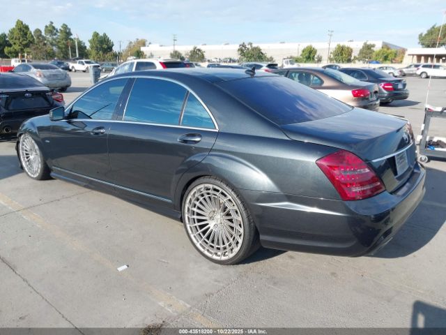2012 MERCEDES-BENZ S 550 WDDNG7DB9CA427218 Photo 2