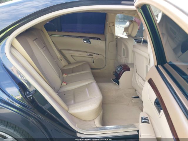 2012 MERCEDES-BENZ S 550 WDDNG7DB9CA427218 Photo 7