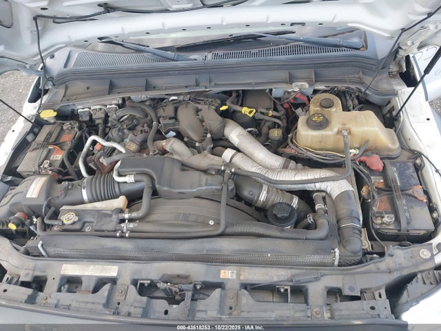 Ford F-550 Chassis Xl 2015 1FDUF5GT8FEC38506 Image 9