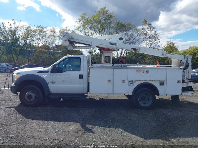 Ford F-550 Chassis Xl 2015 1FDUF5GT8FEC38506 Image 17