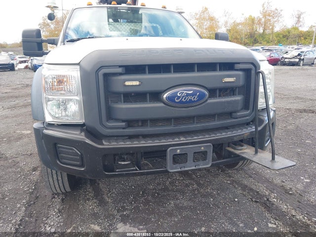 Ford F-550 Chassis Xl 2015 1FDUF5GT8FEC38506 Image 22