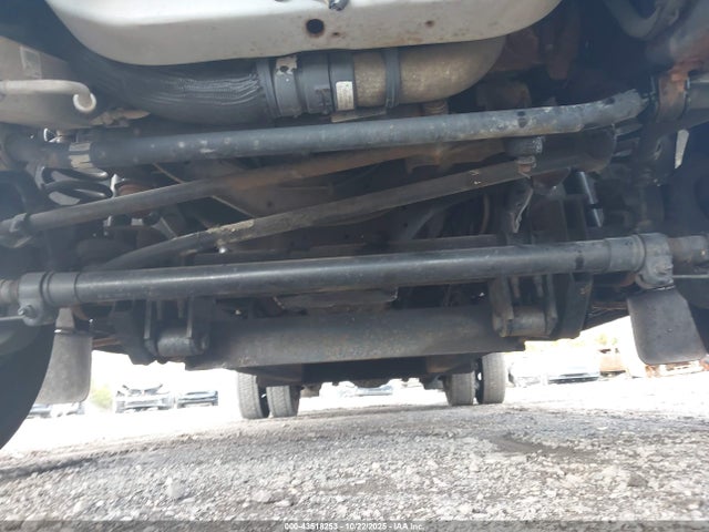 Ford F-550 Chassis Xl 2015 1FDUF5GT8FEC38506 Image 23