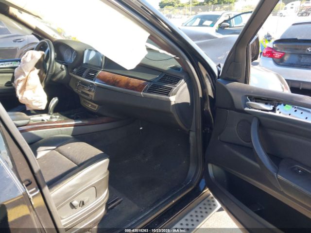 2010 BMW X5 5UXFE4C55AL384298 Photo 4