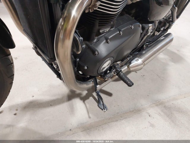 Triumph Motorcycle Bonneville Bobber 2022 SMTD53HL7NTAX5646 Image 15