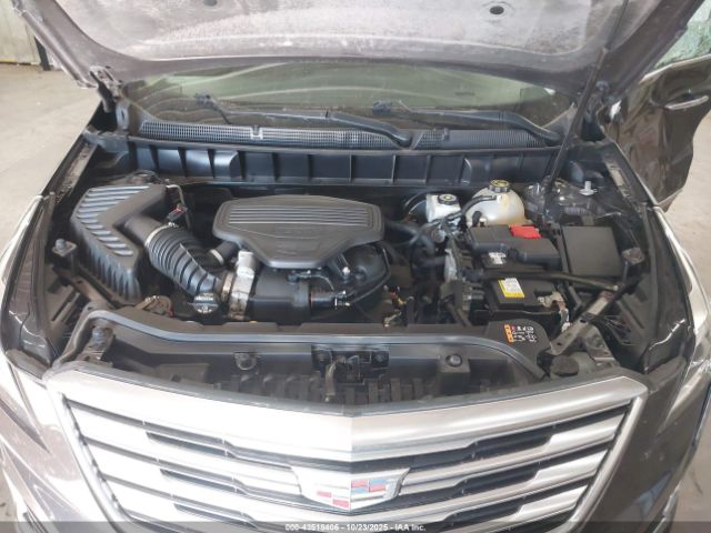 2017 CADILLAC XT5 1GYKNDRS1HZ182735 Photo 9