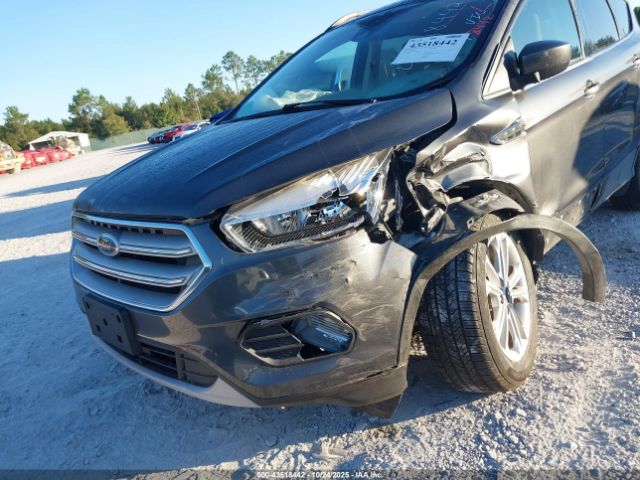 2018 FORD ESCAPE 1FMCU0GD4JUC64841 Photo 5