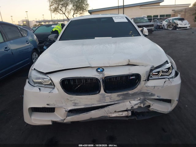 BMW M5 2014 WBSFV9C59ED593633 Image 12