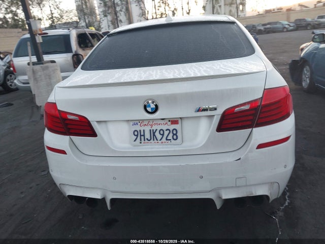 BMW M5 2014 WBSFV9C59ED593633 Image 16