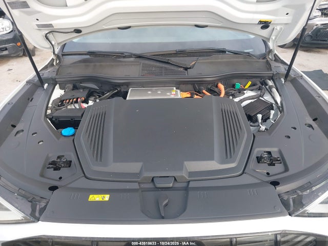 2021 AUDI E-TRON WA1AAAGE3MB019445 Photo 9