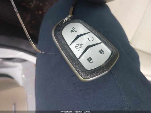 2018 CADILLAC XT5 1GYKNERS3JZ128638 Photo 10