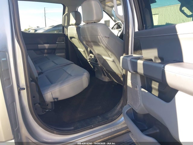 Ford F-150 Lightning Flash 2025 1FT6W3LU7SWG16450 Image 8