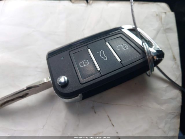 2015 VOLKSWAGEN PASSAT 1VWAT7A36FC091969 Photo 10