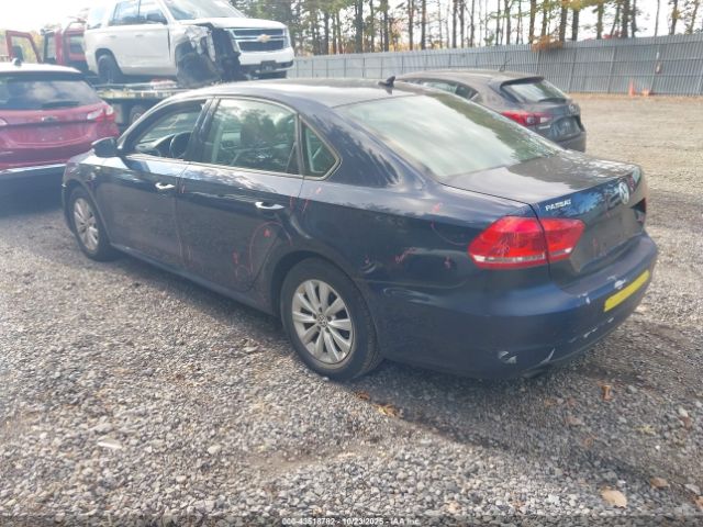2015 VOLKSWAGEN PASSAT 1VWAT7A36FC091969 Photo 2