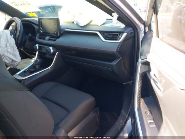 2022 TOYOTA RAV4 PRIME JTMAB3FVXND102649 Photo 4