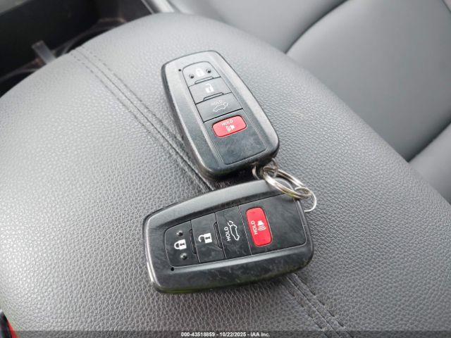 2023 TOYOTA RAV4 HYBRID JTMB6RFV8PD113289 Photo 10