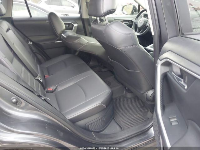 2023 TOYOTA RAV4 HYBRID JTMB6RFV8PD113289 Photo 7
