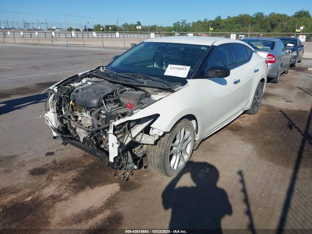 Nissan Maxima 2017 1N4AA6AP3HC403468 Image 2