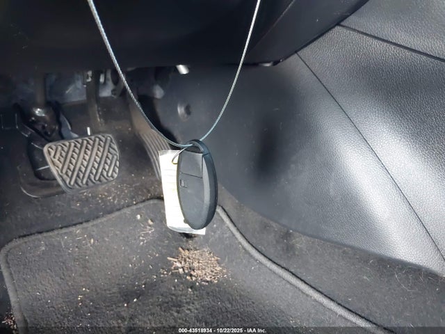 3N1AB7AP6KY423373 Nissan SENTRA SV