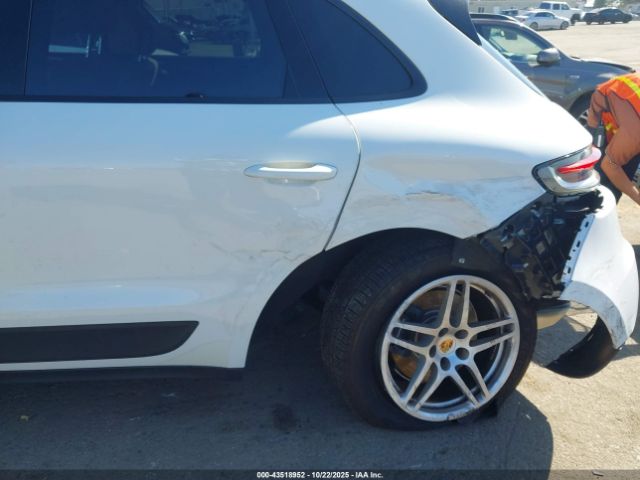2019 PORSCHE MACAN WP1AA2A56KLB08114 Photo 5