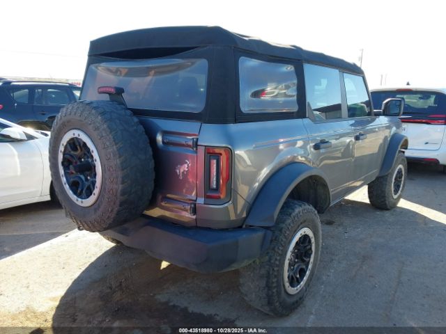 2022 FORD BRONCO 1FMDE5DH9NLB07291 Photo 3