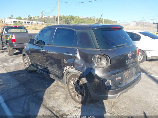 2014 FIAT 500L ZFBCFADH7EZ017871 Photo 2