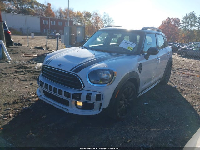 2018 MINI COUNTRYMAN WMZYV5C30J3B75844 Photo 1