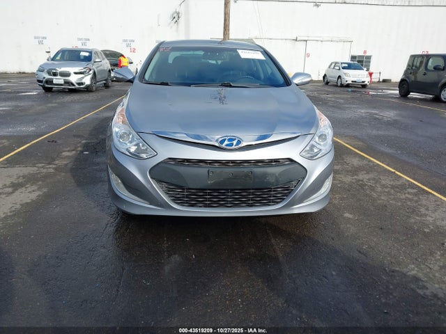Hyundai Sonata Hybrid Limited 2015 KMHEC4A46FA119210 Image 12